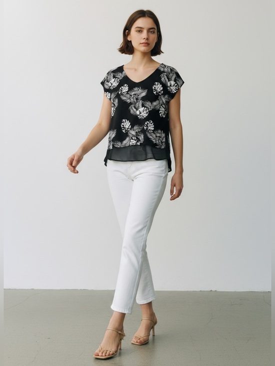 Ricki's Tops - Ricki’s Black & White Loose Fit V Neck Top Sheer Hem Short Sleeves XS